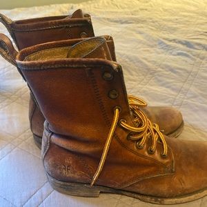 Size 9 Frye leather boots